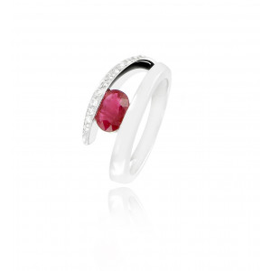 Ruby oval and diamond serpentine ring- Be Jewels!