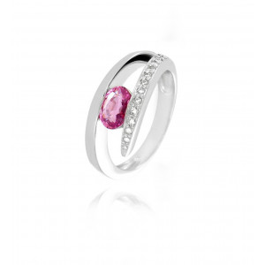 Oval pink sapphire and diamond ring- Bijoux Privés