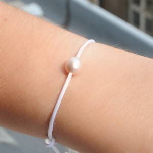 White cord bracelet with pink pearl - Tikopia