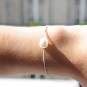 Bracelet light gray with white pearl - Tikopia