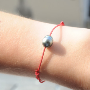 Red cord bracelet with Tahiti pearl - Tikopia