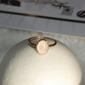 Gold plated ring "Emma" with pink quartz - Bijoux Privés Discovery