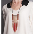 Collier sautoir en bois et plumes pour femme - Amarkande